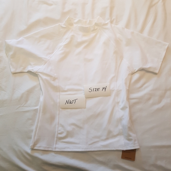 Lands End girls size 14 white short sleeved rash guard, New - Picture 1 of 3